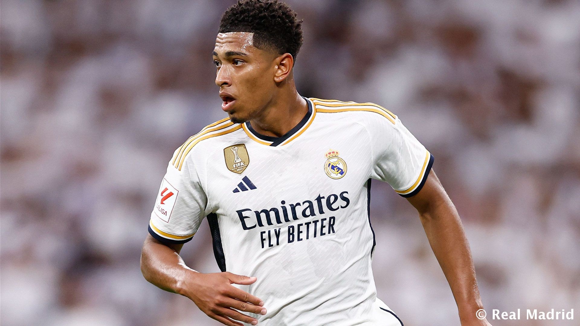 半场战报：莱比锡2-1马格德堡，努萨破门，鲍姆加特纳建功（半场比分：莱比锡暂2-1马格德堡，努萨、鲍姆加特纳相继破门）