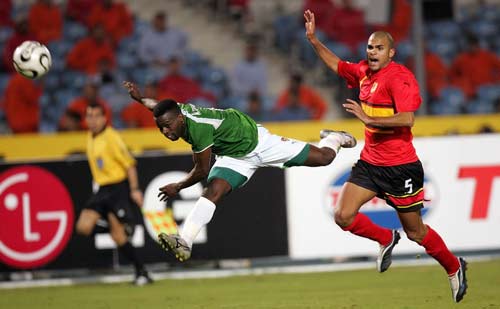 都体：主场不敌莱切后，紫百合高层经历了一晚上的反思与讨论（都体：主场负莱切后，紫百合高层连夜反思商议）