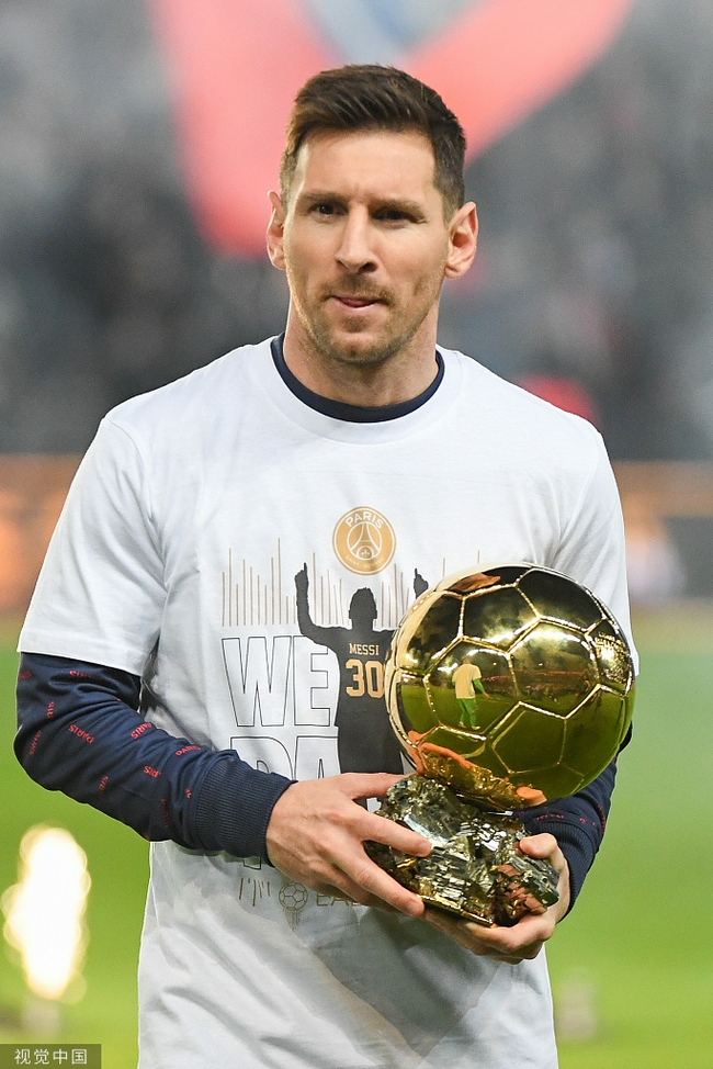 索尔巴肯：圣西罗为哈兰德鼓掌是顶级礼遇；挪威将进入新时代（索尔巴肯：圣西罗向哈兰德致敬的掌声堪称最高礼遇，挪威足球迈入新纪元）