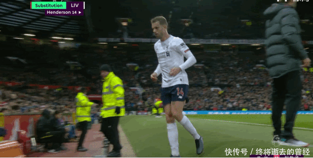 记者：萨拉赫不会随队出征国米，决定由高层和斯洛特共同作出（记者：俱乐部高层与斯洛特共同决定，萨拉赫不随队出征对阵国米）