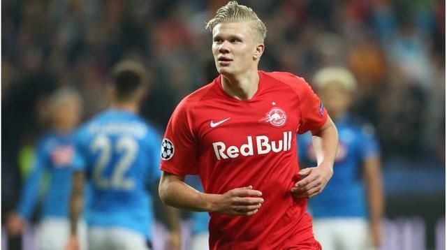 门将扑出关键点球，球迷热议