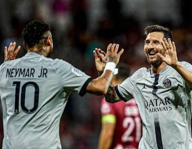 苏超创全国多个标志性第一次：央视转播、启用VAR、名哨执法（苏超实现多项全国里程碑首创：央视转播、引入VAR、名哨执法）