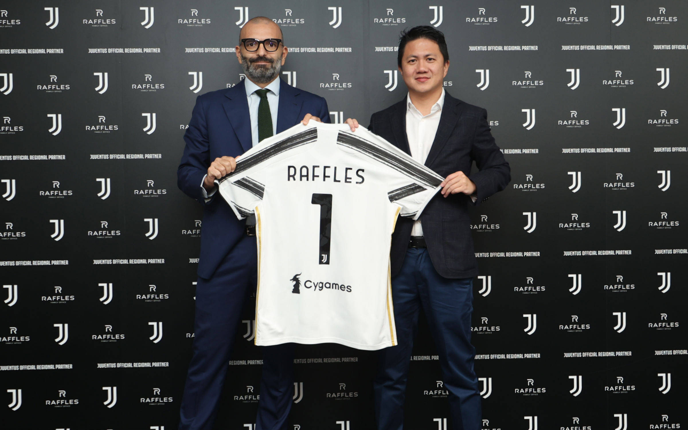 枪手vs蜜蜂首发出炉：马丁内利、梅里诺、马杜埃凯首发（阿森纳对阵蜜蜂首发名单公布：马丁内利、梅里诺、马杜埃凯先发）