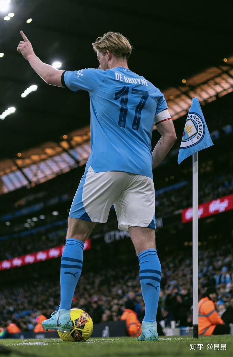 英超积分榜更新：曼城领先优势扩大,（英超最新积分形势：曼城继续拉开差距）