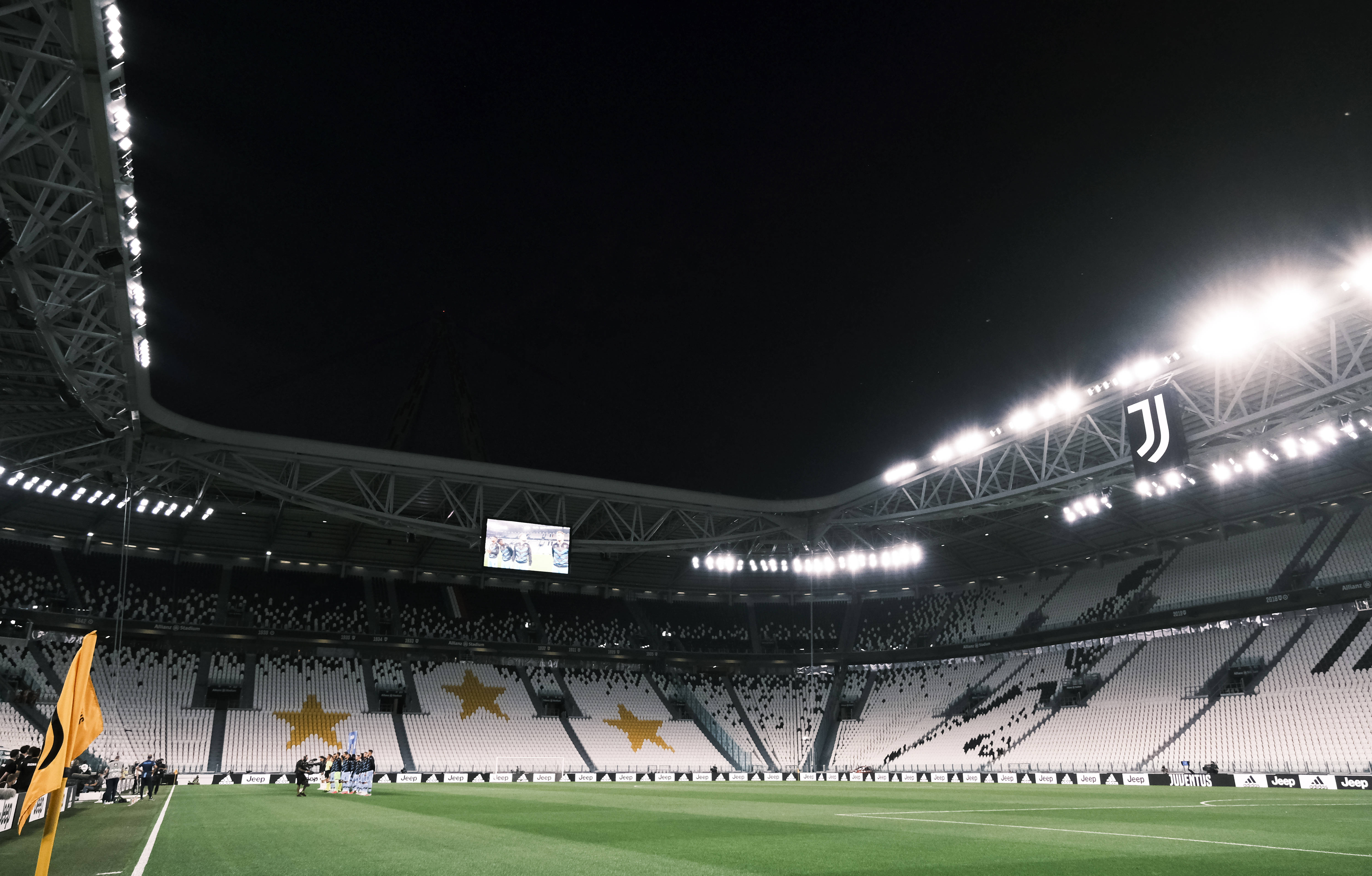 阿德巴约：过去4战我们场均只得108分左右，必须改变这一点（阿德巴约：近4场场均仅108分，我们必须做出改变）