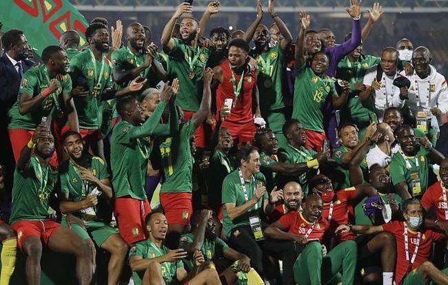 米体：米兰德比的门票收入预计超800万欧，创下新纪录（米体：米兰德比门票收入有望突破800万欧元，创历史新高）