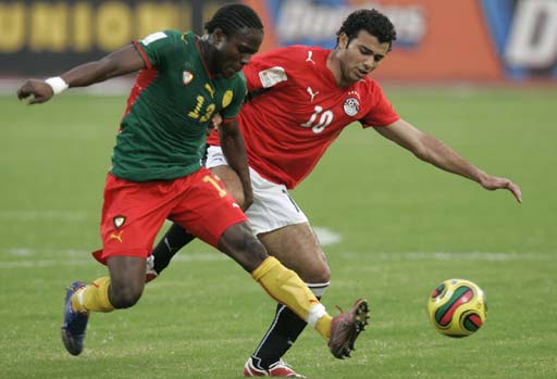 欧冠积分榜形势：拜仁阿森纳全胜，巴黎皇马遭首败，意甲陷危机（欧冠积分风云：拜仁阿森纳全胜领跑，巴黎皇马遭首败，意甲告急）