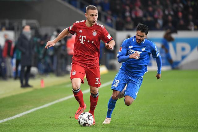 电讯报：萨拉赫吸引多家沙特俱乐部关注，预计下个月正式报价（电讯报：多家沙特球队有意萨拉赫，预计下月递交正式报价）